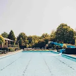 别墅 Groepsvilla Met Hottub & Sauna | 12 Personen