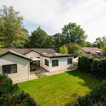 Groepsvilla Met Hottub & Sauna | 12 Personen