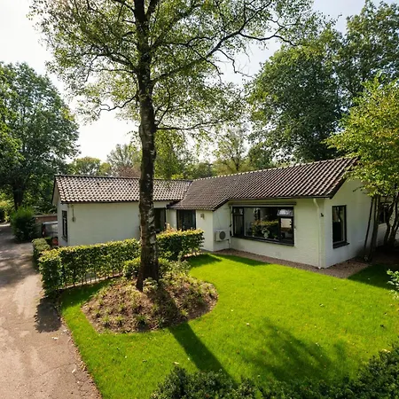 Groepsvilla Met Hottub & Sauna | 12 Personen 别墅 阿帕多恩