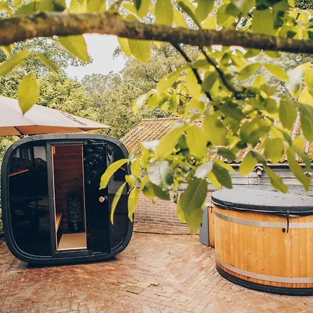 Groepsvilla Met Hottub & Sauna | 12 Personen 阿帕多恩