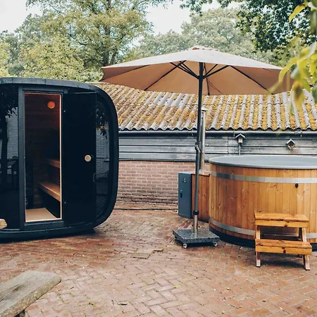 Groepsvilla Met Hottub & Sauna | 12 Personen