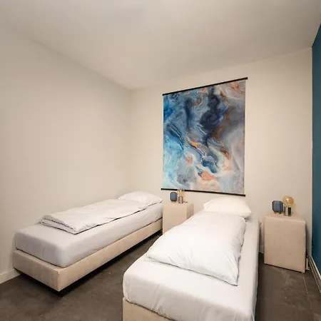 Ruime Groepsvilla Voor 12 Personen Met Terras En Tuin * アーペルドールン